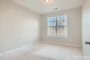 8123 Cornhill Ave, Charlotte, NC 28277 - Photo 13