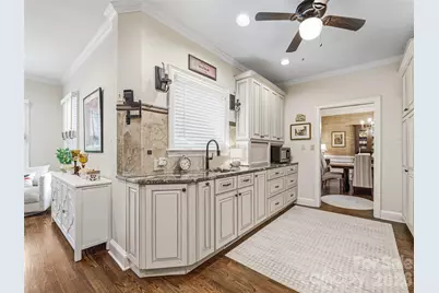 1005 Windsor Drive, Asheville, NC 28803 - Photo 13