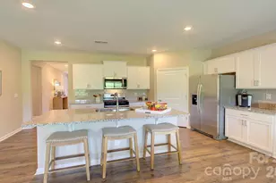 33 Bovine Br Rd, Fletcher, NC 28732 - Photo 7