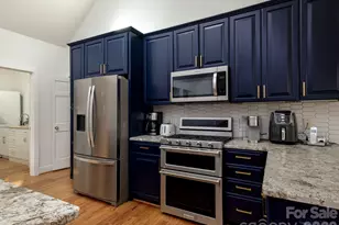 44 Gasga Ct, Brevard, NC 28712 - Photo 9
