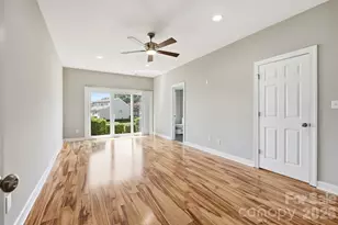 14612 Waterside Dr, Charlotte, NC 28278 - Photo 31