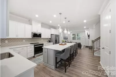 16716 Summers Walk Boulevard, Davidson, NC 28036 - Photo 13
