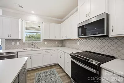 16716 Summers Walk Boulevard, Davidson, NC 28036 - Photo 17