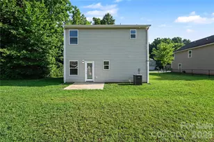 213 Wolf Creek Ln, Statesville, NC 28625 - Photo 11