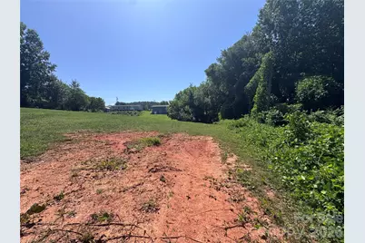 000 Miller Avenue, Marion, NC 28752 - Photo 9
