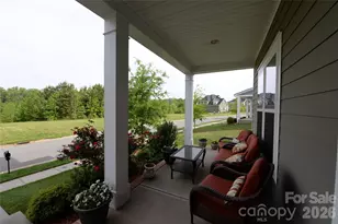 331 Montibello Dr, Mooresville, NC 28117 - Photo 5