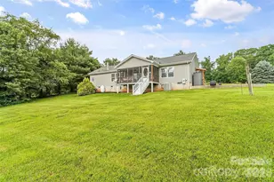1162 Mountain Breeze Dr, Morganton, NC 28655 - Photo 17