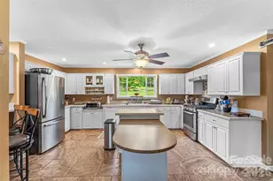 1162 Mountain Breeze Dr, Morganton, NC 28655 - Photo 13