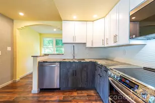 65 Walnut St, Marion, NC 28752 - Photo 25