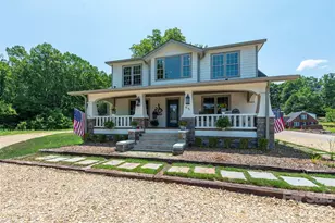 65 Walnut St, Marion, NC 28752 - Photo 3