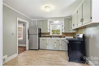 307 Dutchman Avenue, Mount Holly, NC 28120 - Photo 7