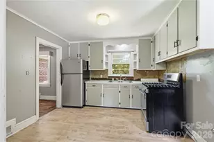 307 Dutchman Ave, Mount Holly, NC 28120 - Photo 7