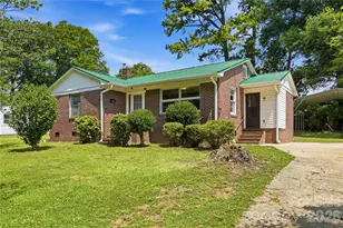 307 Dutchman Ave, Mount Holly, NC 28120 - Photo 1