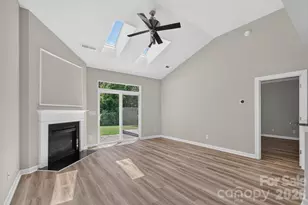 12036 Red Rust Ln, Charlotte, NC 28277 - Photo 7