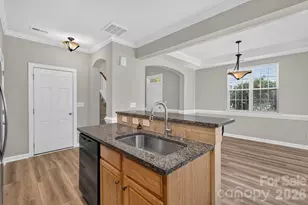 12036 Red Rust Ln, Charlotte, NC 28277 - Photo 11
