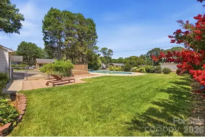 2101 Palm Lane, Belmont, NC 28012 - Photo 27