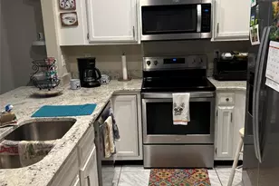 19901 Henderson Rd, Cornelius, NC 28031 - Photo 21