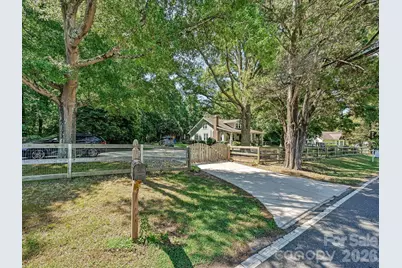 3514 Kelly Road, Charlotte, NC 28216 - Photo 39