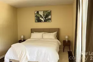 7506 Batavia Ln, Charlotte, NC 28213 - Photo 15
