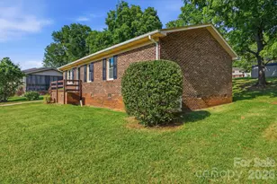 202 Cooke Cir, Kings Mountain, NC 28086 - Photo 3