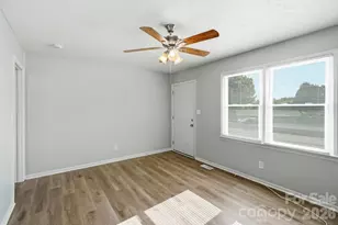 202 Cooke Cir, Kings Mountain, NC 28086 - Photo 9
