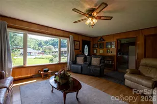40 Double Island Rd, Burnsville, NC 28714 - Photo 7