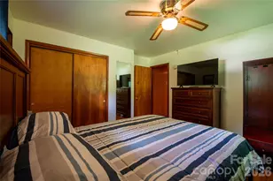 40 Double Island Rd, Burnsville, NC 28714 - Photo 25