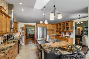 1355 Moonshine Mountain Rd, Burnsville, NC 28714 - Photo 31