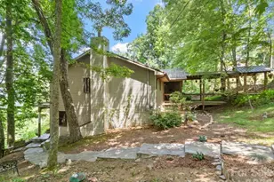 1355 Moonshine Mountain Rd, Burnsville, NC 28714 - Photo 3