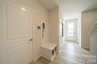 6029 Longar Ln, Charlotte, NC 28269 - Photo 5