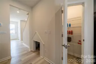 6029 Longar Ln, Charlotte, NC 28269 - Photo 11