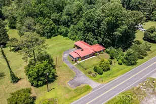 6264 US 221 Hwy S, Marion, NC 28752 - Photo 45