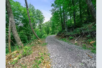 000 Ogles Gap Road, Burnsville, NC 28714 - Photo 17