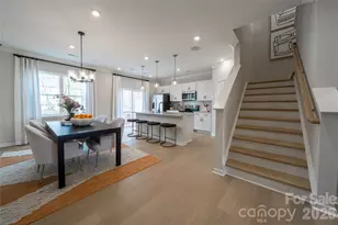 6033 Longar Ln, Charlotte, NC 28269 - Photo 7