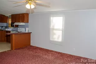 118 Country View Rd, Statesville, NC 28625 - Photo 11
