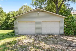 221 N Main St, Clover, SC 29710 - Photo 39