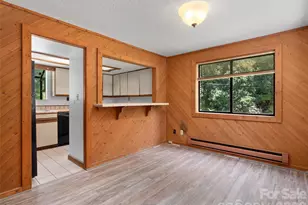 25 Little Creek Ln, Maggie Valley, NC 28751 - Photo 13