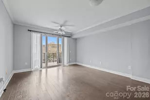 300 W 5th St, Charlotte, NC 28202 - Photo 9