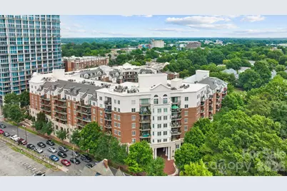 300 W 5th Street, Charlotte, NC 28202 - Photo 1