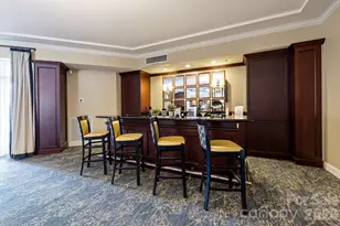 300 W 5th St, Charlotte, NC 28202 - Photo 23
