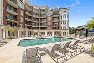 300 W 5th St, Charlotte, NC 28202 - Photo 25