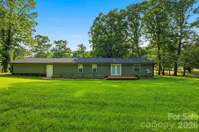 446 Heritage Circle, Taylorsville, NC 28681 - Photo 7