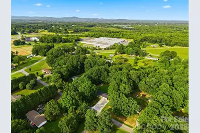 446 Heritage Circle, Taylorsville, NC 28681 - Photo 41