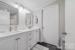 446 Heritage Cir, Taylorsville, NC 28681 - Photo 27