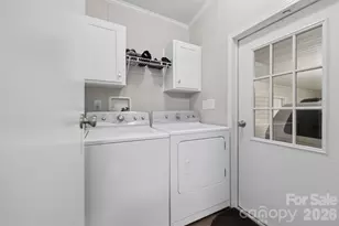 446 Heritage Cir, Taylorsville, NC 28681 - Photo 23