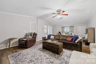 446 Heritage Cir, Taylorsville, NC 28681 - Photo 19