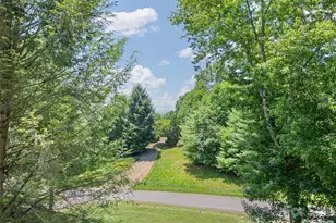 4 Leisure Wood Dr, Canton, NC 28716 - Photo 17