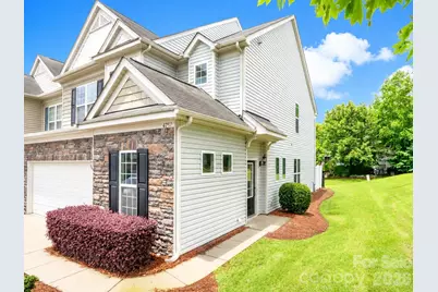 4752 Mount Royal Lane, Charlotte, NC 28210 - Photo 3