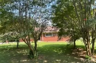 1164 Leigh Cir, Charlotte, NC 28216 - Photo 19