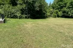 1164 Leigh Cir, Charlotte, NC 28216 - Photo 25
